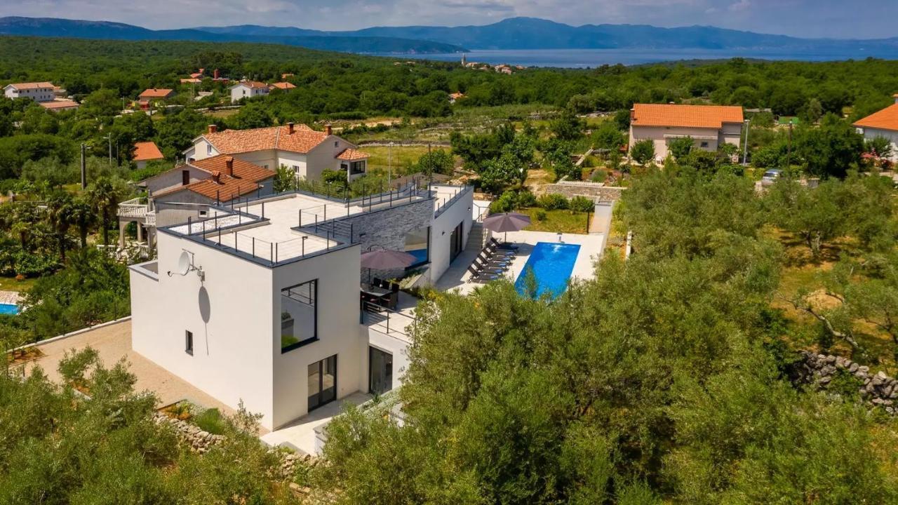 Luxury Villa Subventus Bajcici Exteriör bild